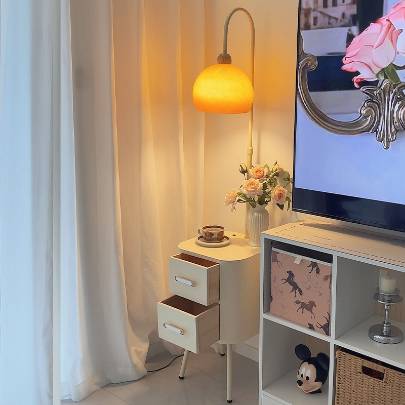 小红书推荐奶油风床头柜台灯一体