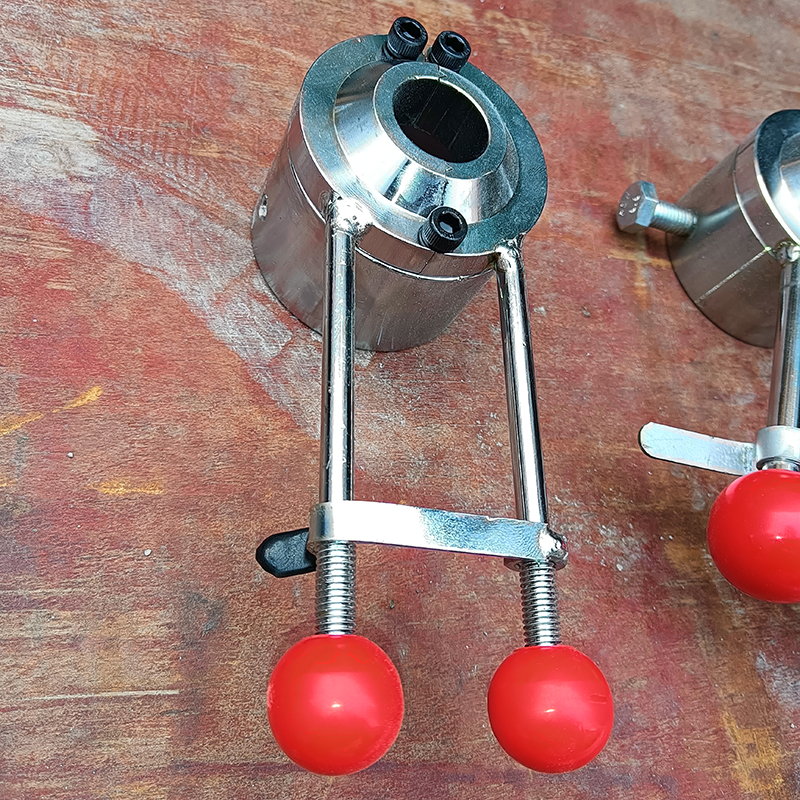 膨化机新型弯管直管防堵大帽法兰切G管机头通用多功能保温套筒