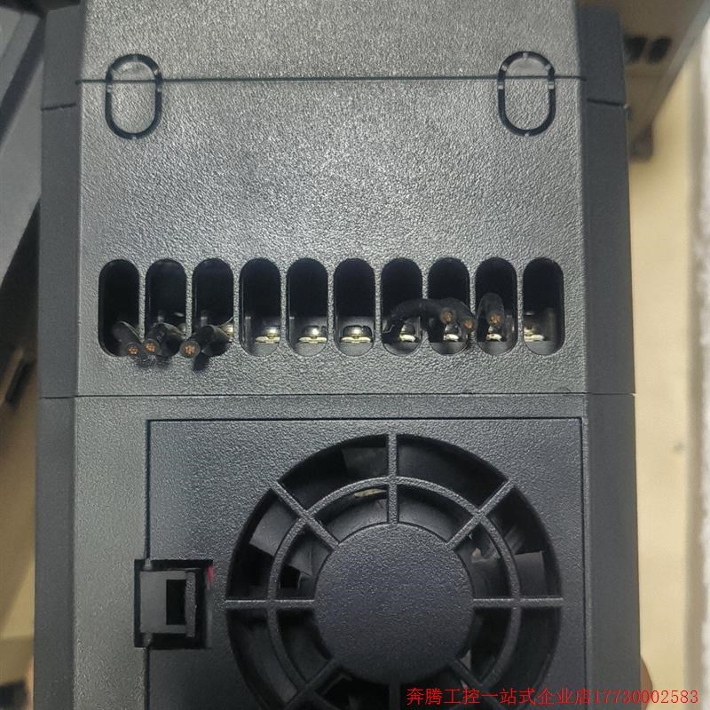 拍前询价:(议价)易能变频器EN600-4T0022G/0037P水泵风机 三