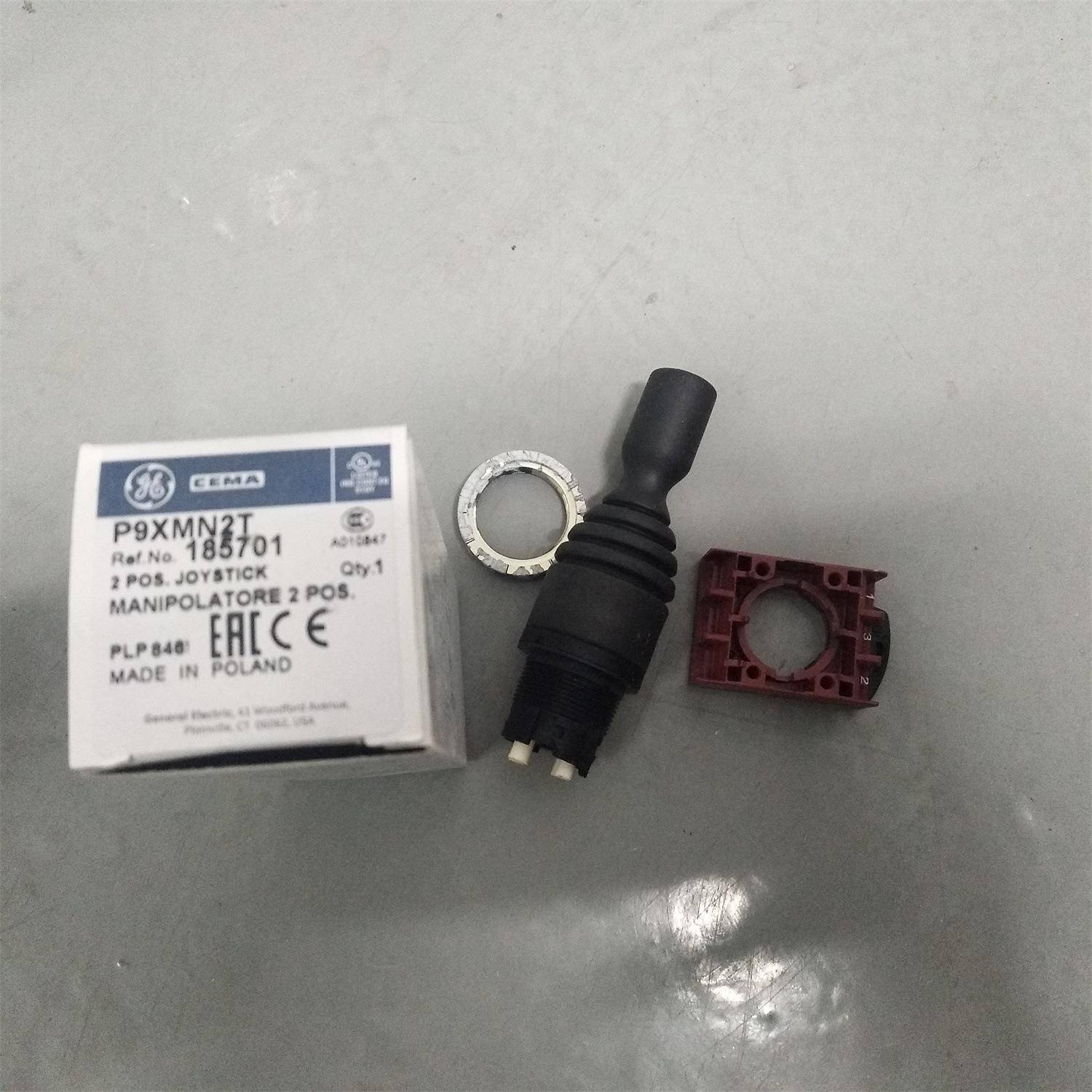 P9XMN2T CEMA一字开关 P9MMN2T GE摇杆开关 ABB摇杆开关