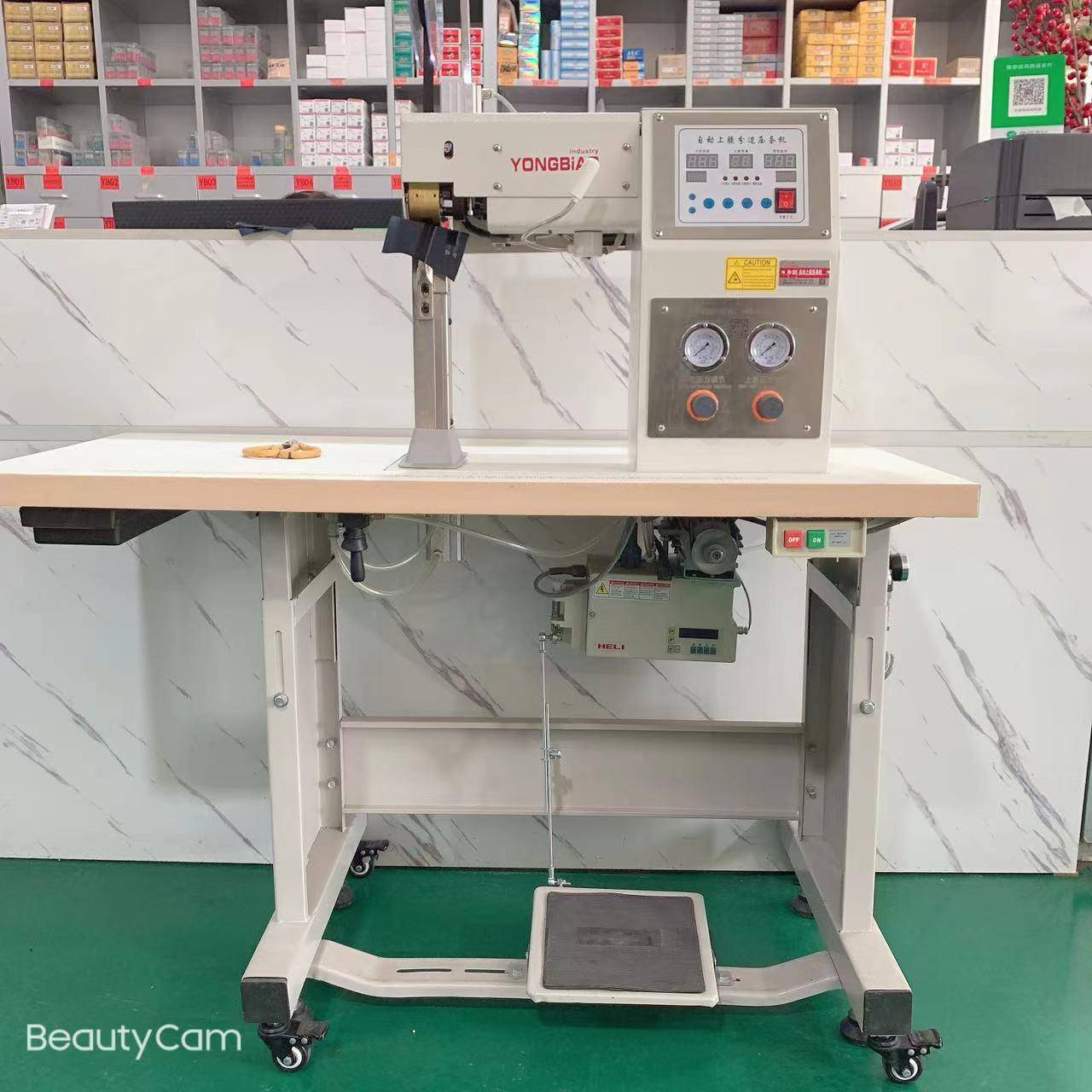 厂家直销YB-325自动上胶分条压条机压缝机工业缝纫机