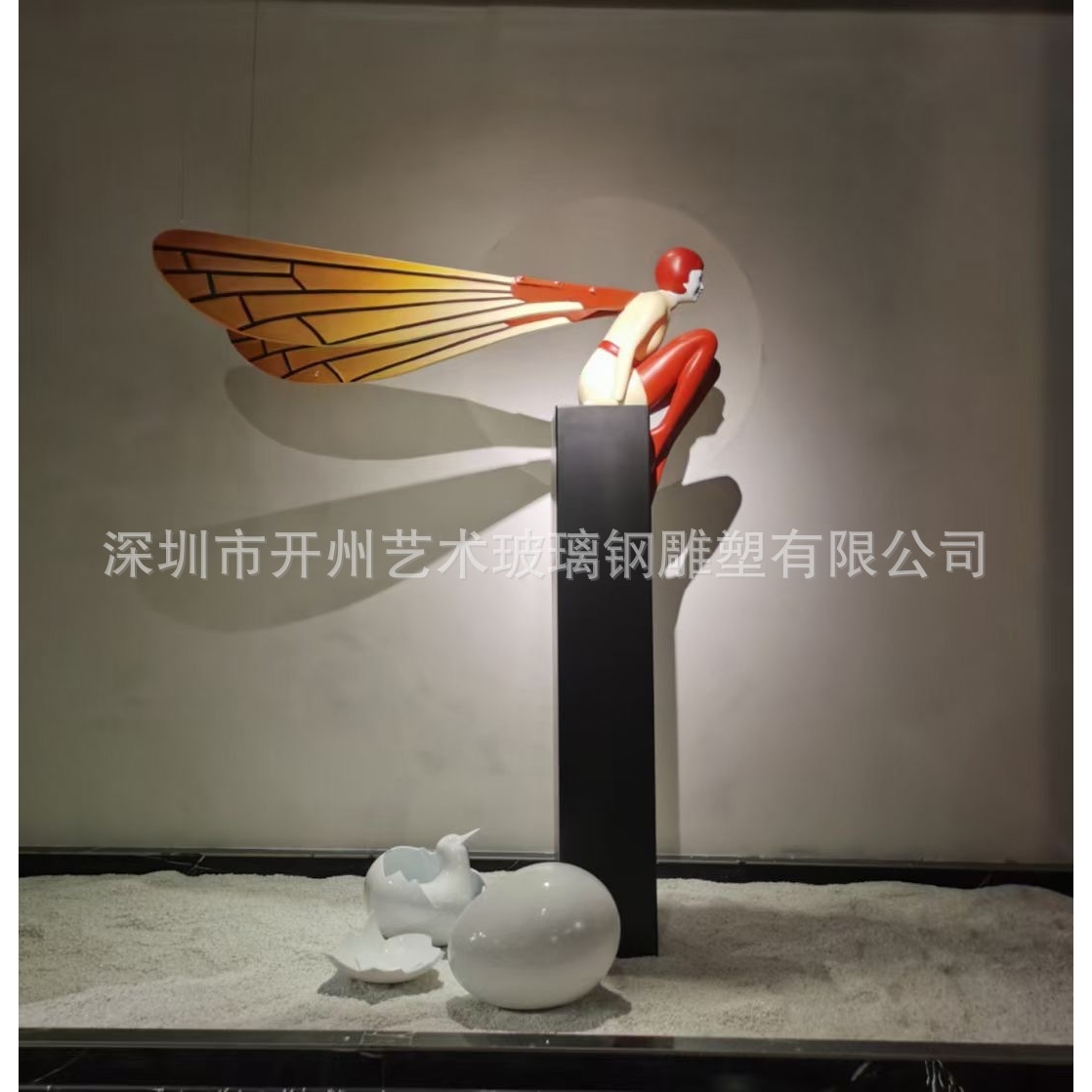 玻璃钢彩绘人物雕塑创意软装饰品摆件商场酒店会所售楼处过道装置