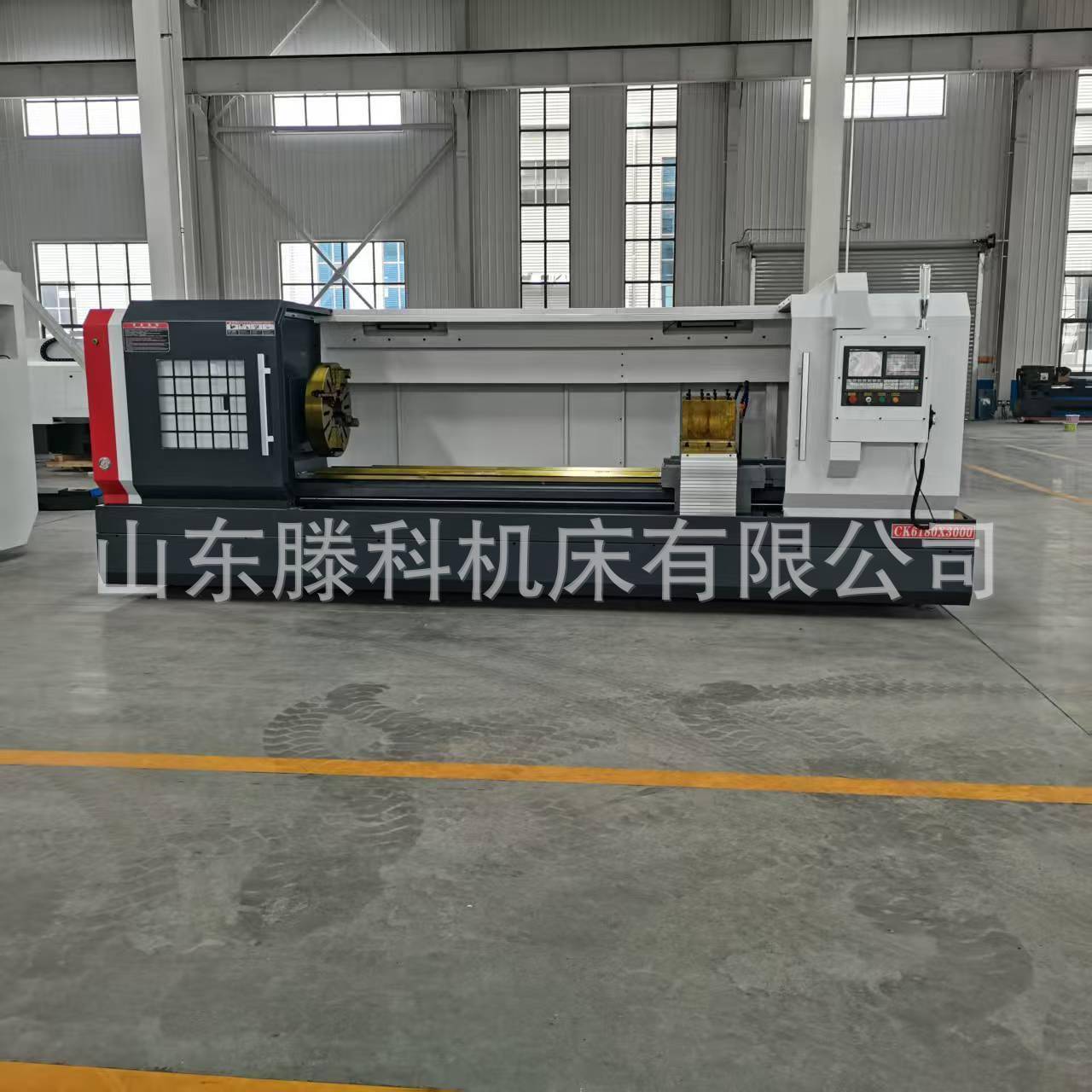 CK6163卧式数控车床整体床身硬轨数控车床全自动加工