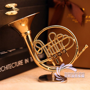 铜制镀金西洋管乐迷你圆号乐器模型摆件圆号胸针男女朋友创意礼物
