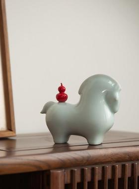 景德镇陶瓷生肖马摆件马上有福家居书柜新中式装饰办公室招财礼品