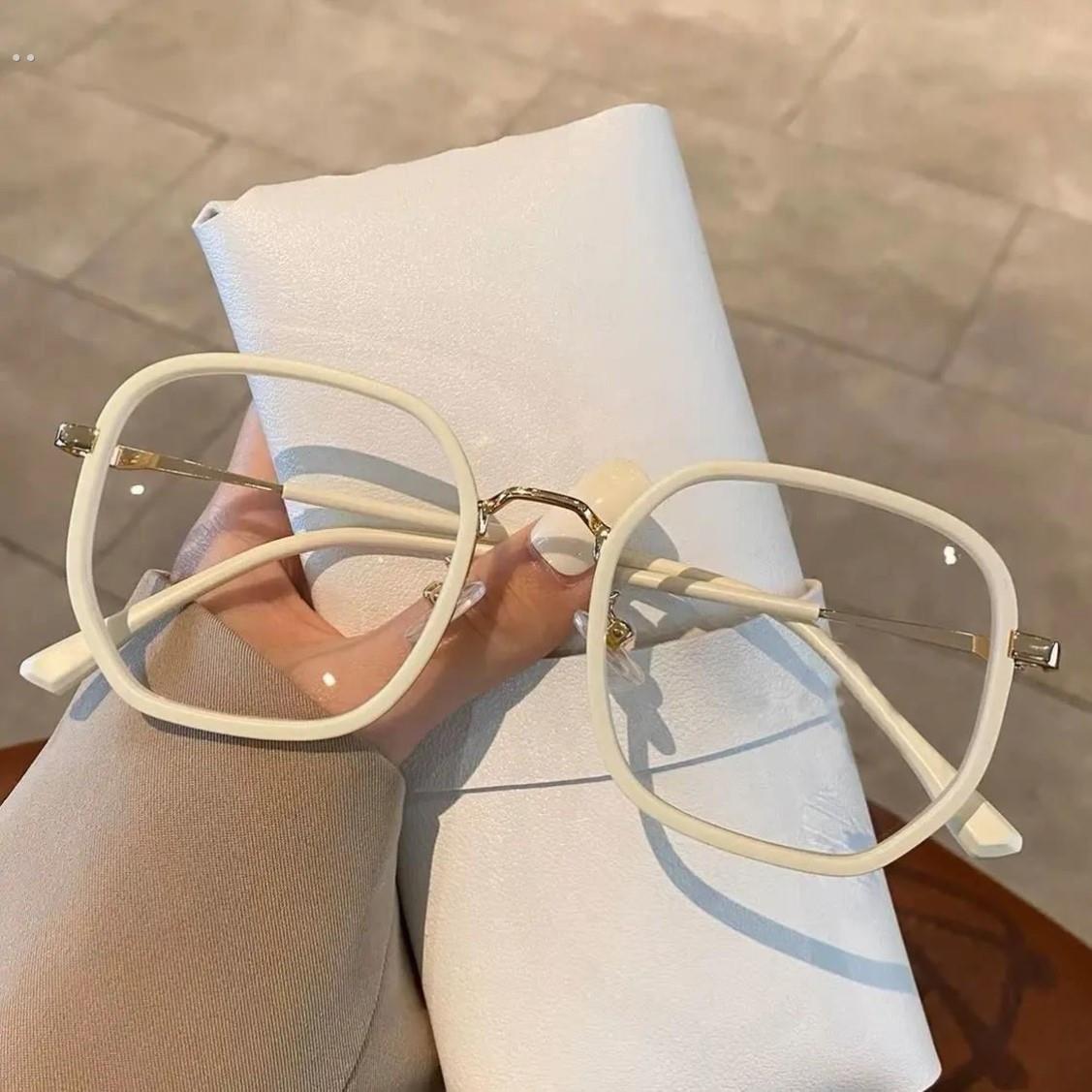 2025新款墨镜奶咖白变色近视眼镜女男大脸感光变色防紫外线防蓝光