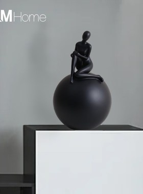 轻奢简约黑白抽象人物摆件u高级感小众家居酒柜电视柜酒店民宿装