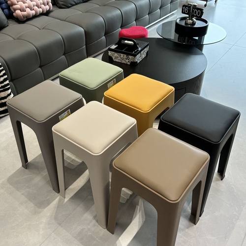 塑料凳子软包加厚家用可叠放客厅现简约板凳久坐舒服商用餐椅子