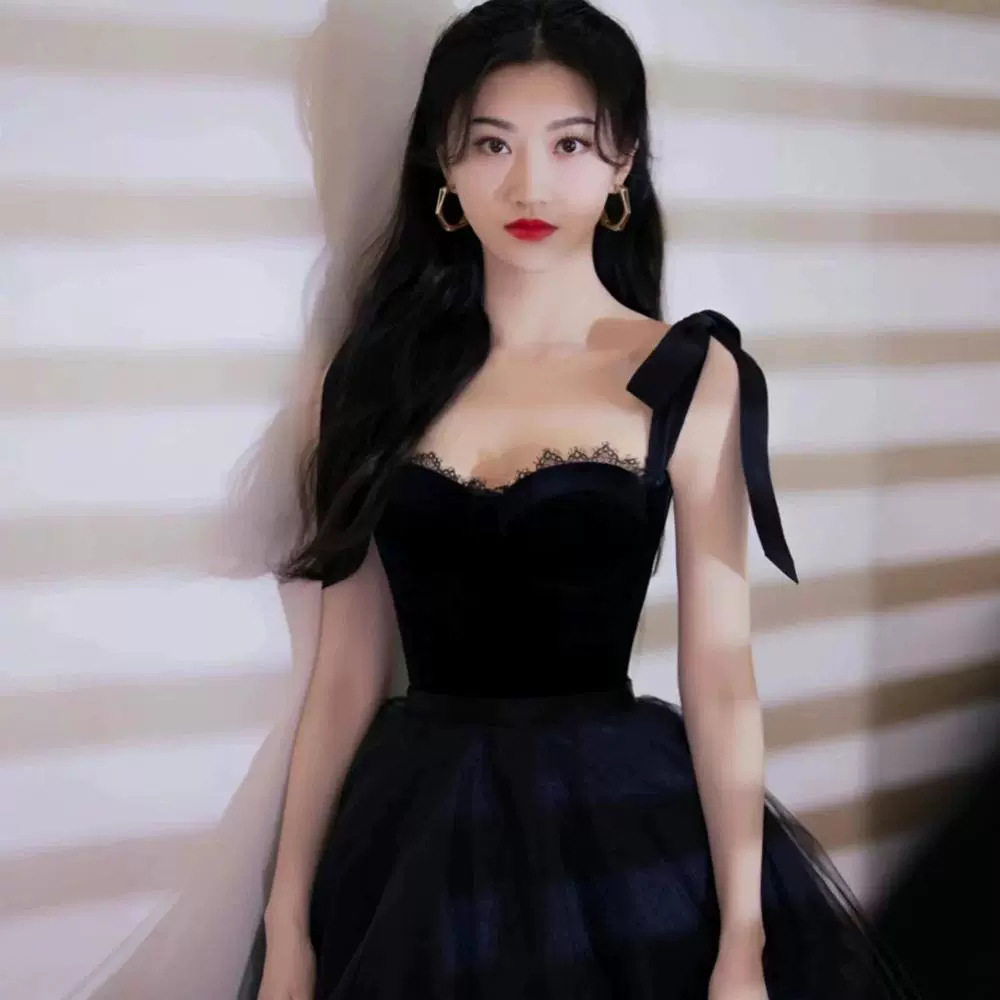 黑色显瘦公主吊带晚礼服气质宴会轻奢小众法式party小礼服高级感