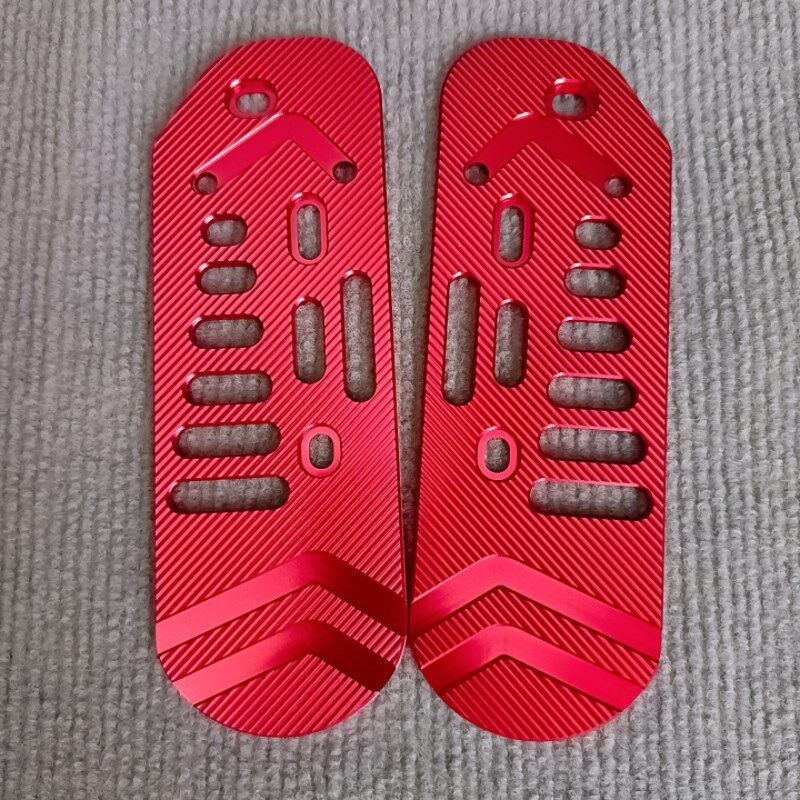 适用深远电动车009/A8/T90后脚踏板铝合金外卖加装后搁脚直上配件