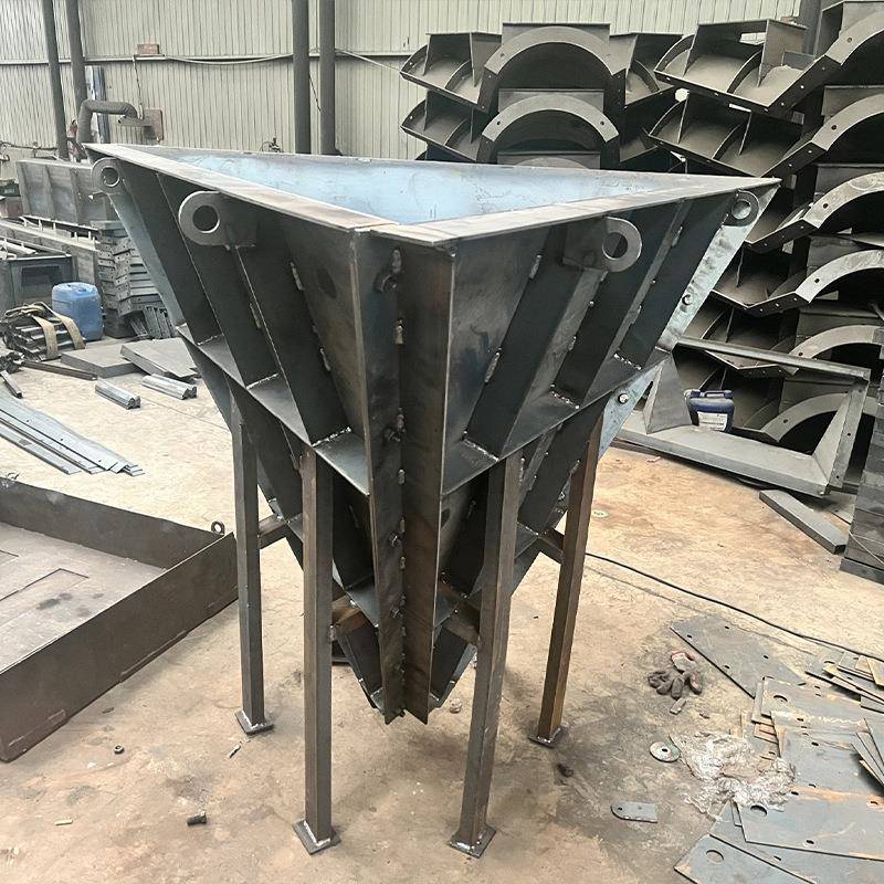 防浪石钢模具现浇水泥基础墩钢模具三角锥海岸防浪缓冲石模具厂家