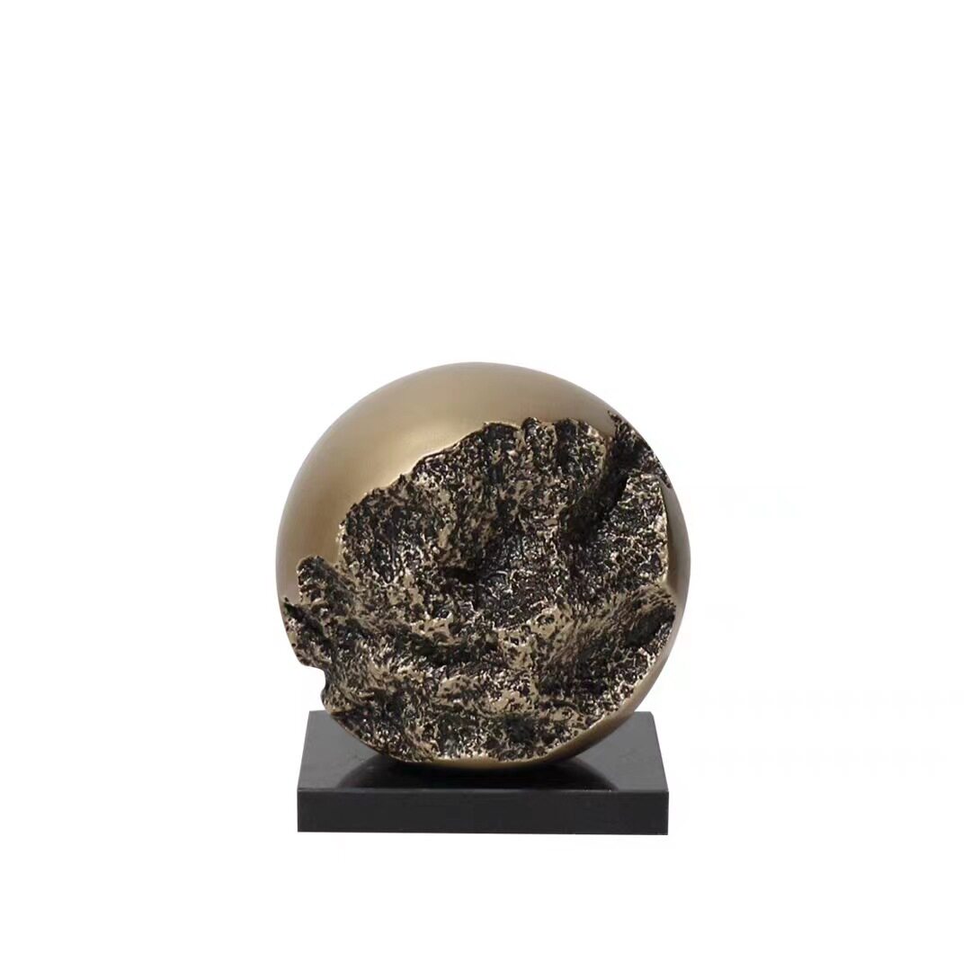 轻者复古树脂腐蚀金球雕塑摆件售楼部样板房电视柜家居桌面软装饰