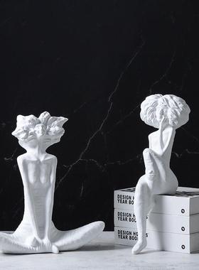 现代北欧抽象树脂白色爆炸头时尚女郎人物人像美女艺术雕塑摆件
