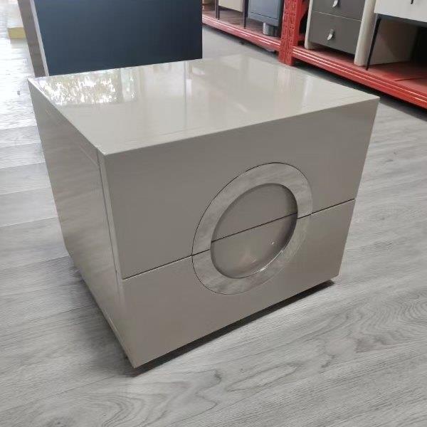 LtalianDesigner设计师烤漆床边柜玻璃压克力马鞍皮床头柜斗柜