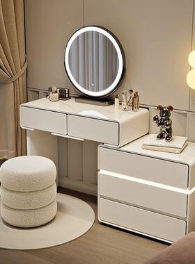 NQW新款实木脚线梳妆台现代简约踢奶油风头小户型化妆床桌卧室一