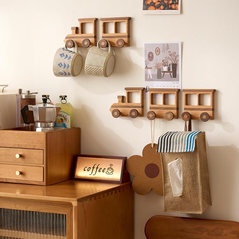 实木挂衣钩壁挂免打孔玄关门后排钩强力胶衣帽架创意火车木质粘钩