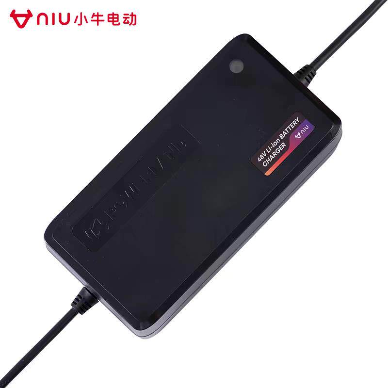 小牛电动车G0/G1/G2/G400T/F0/F1/F2/F2S/F400T版原装充电器配件 - 实物图