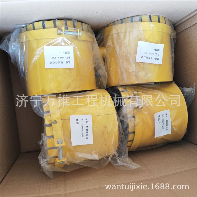 SD22 推土机粗滤器总成 6090-01-4250 SD32Z粗滤器总成