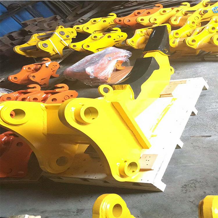 挖掘机液压夯实器 济宁液压振动夯 基础夯实机