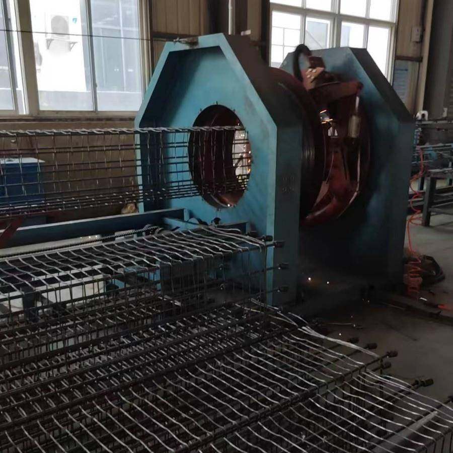 方桩钢筋滚焊机350*350管桩滚笼机 400*400直径方桩地笼机现货供