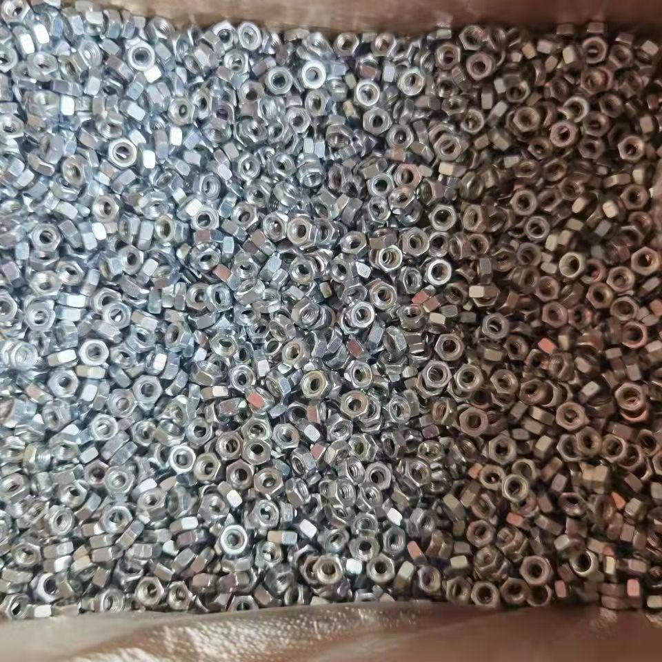 4.8级国标镀白本色镀彩螺