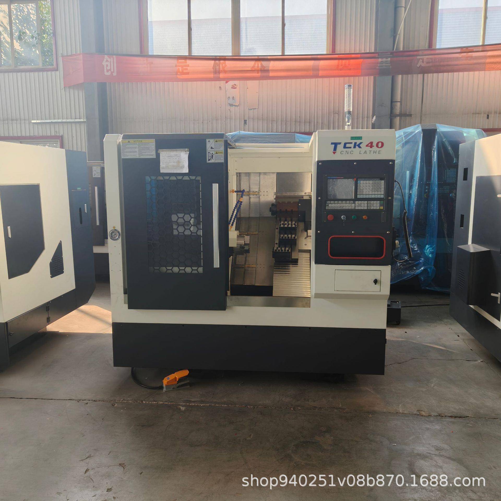 厂家直销TCK40斜轨数控车床TCK40X斜轨车床斜床身数控车床