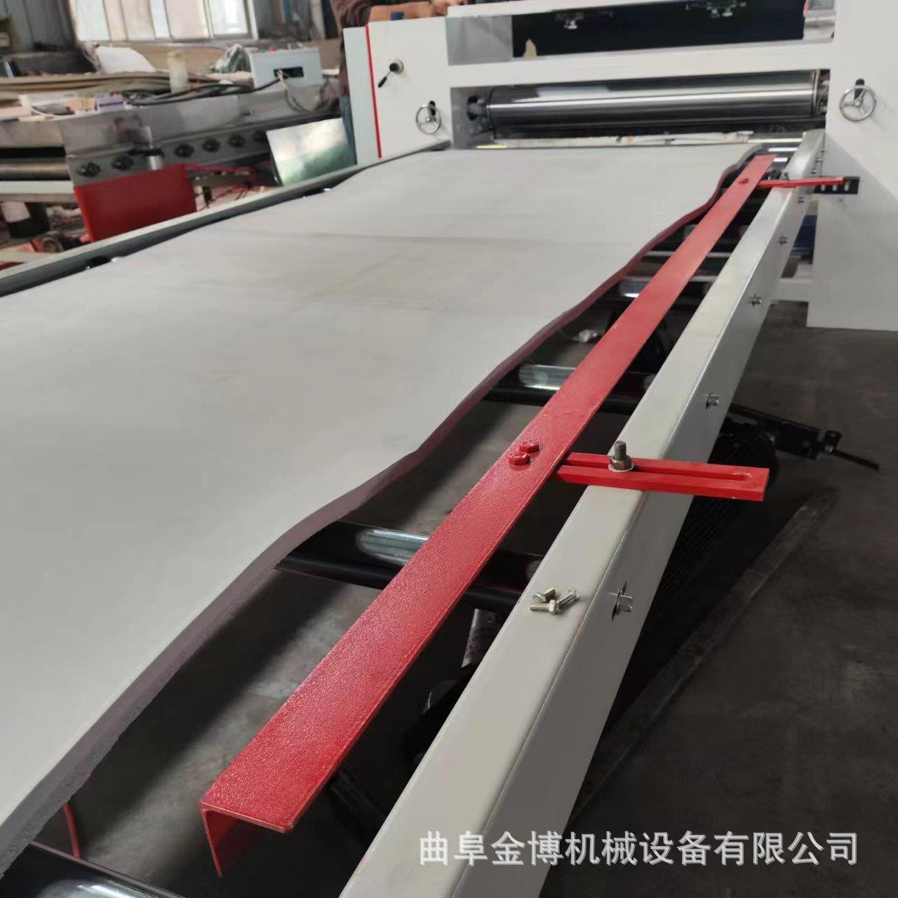 绒布防滑e垫复机 v1320a材料地板革贴合机 合音纤吸维板片材平贴