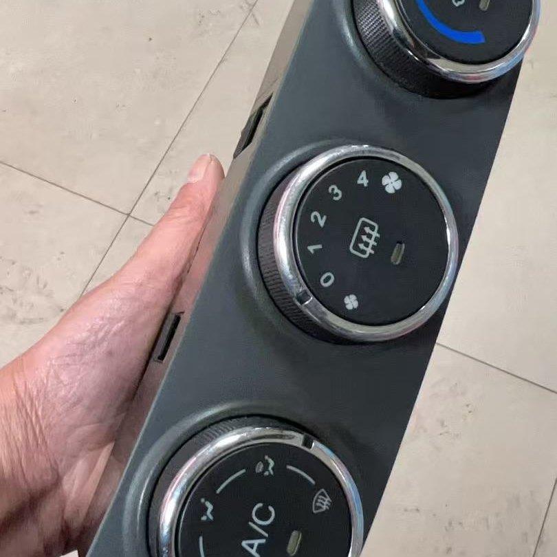 适用奇瑞E5空调面板手动空调开关E5自动控制面板旋钮原装汽车配件