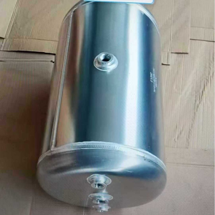 适配重汽豪沃T7H汕德卡豪瀚TX铝合金储气筒储气罐储气瓶配件水箱