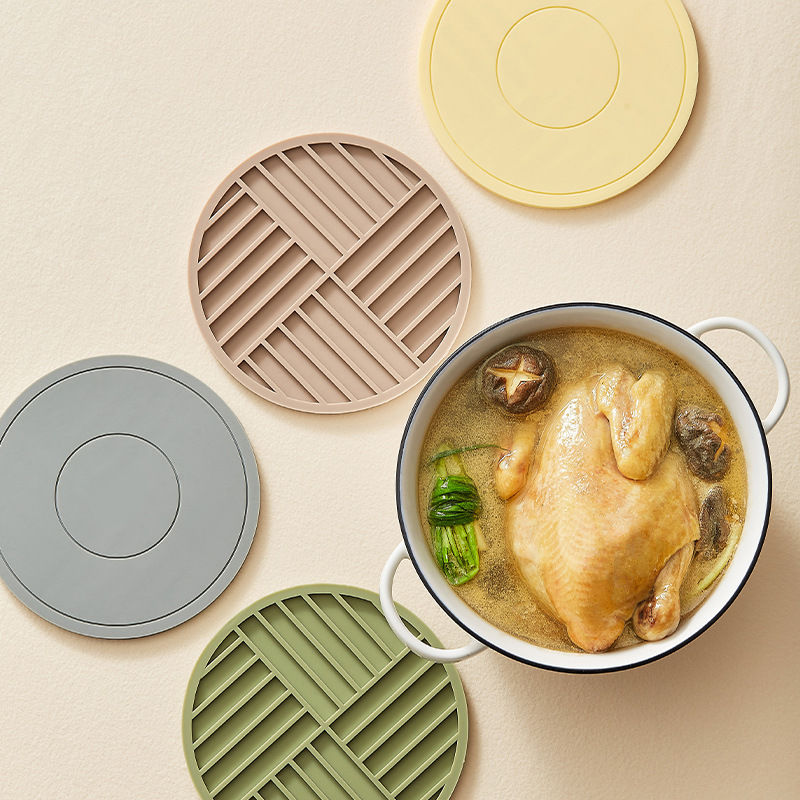 2025新品硅胶隔热垫防烫餐垫耐高温防滑厨房碗垫杯垫砂锅专用