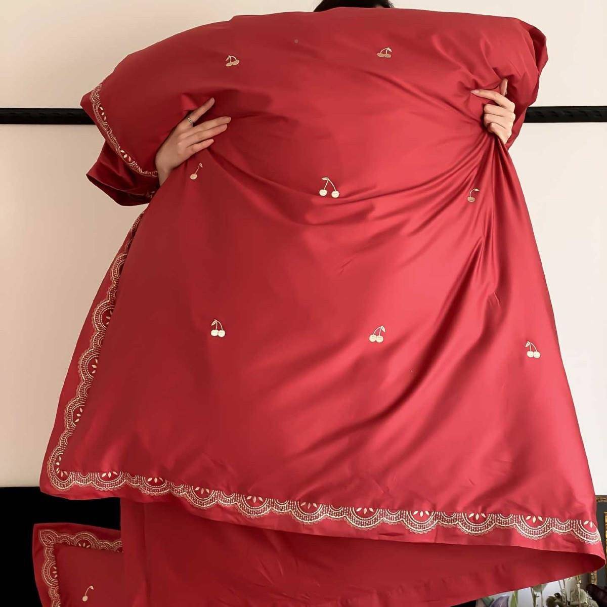 少女心浪漫被庆长绒棉四件套唯美色红樱桃刺绣套床UM品婚结婚