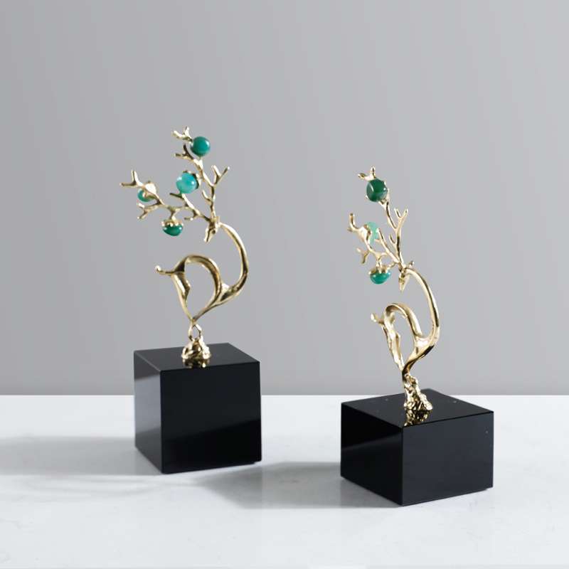 现代创意轻奢黑色水晶底座梅花鹿摆件办公室高档书房客厅饰品摆设