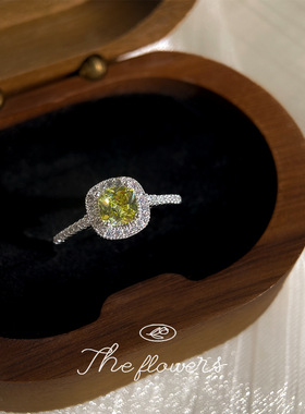 微镶锆石方形戒指0522