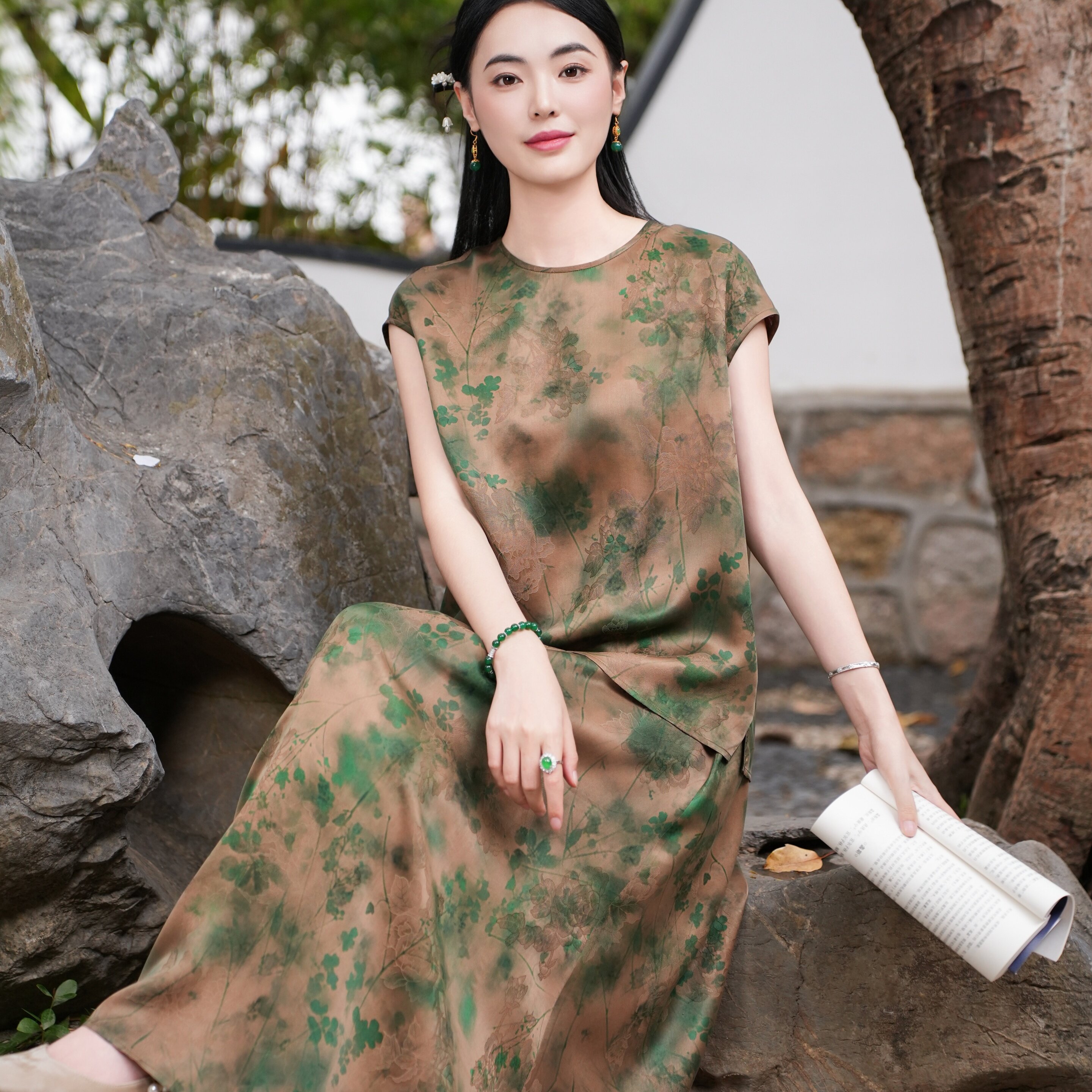 【25MM香云纱 透孔罗】觅萝香2026夏 圆领 过肩袖开叉 宽松衬衫女