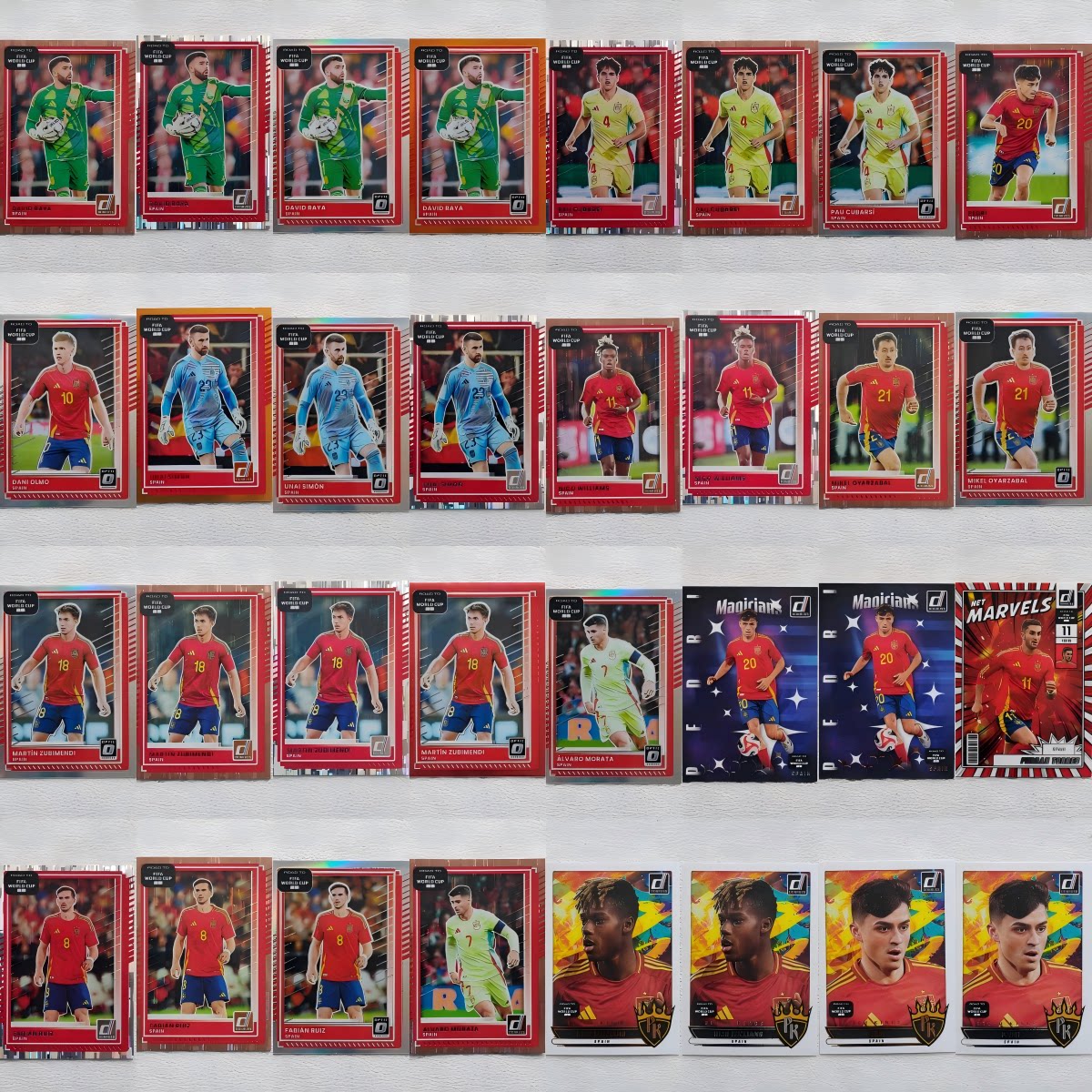 2026 Panini Donruss 世界杯 西班牙 佩德里 苏维门迪 拉亚球星卡 - 实物图