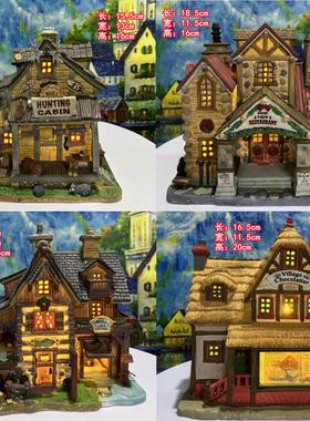 外贸出口lemax手绘陶瓷房子建筑物场景家居装饰品耶诞节摆件