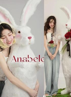 彷真兔子模型腮红兔摆件招财元宝毛绒兔商场橱窗展示拍摄摄影道具