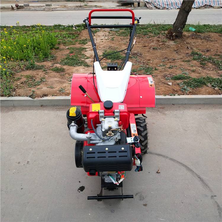 新款易操作家用微耕机 小型两驱轻便式旋耕机 柴油四驱微耕机