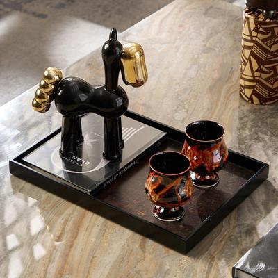 现代轻奢空间软装布置桌面黑色小马趣味摆件花瓶收纳盘茶几装饰品