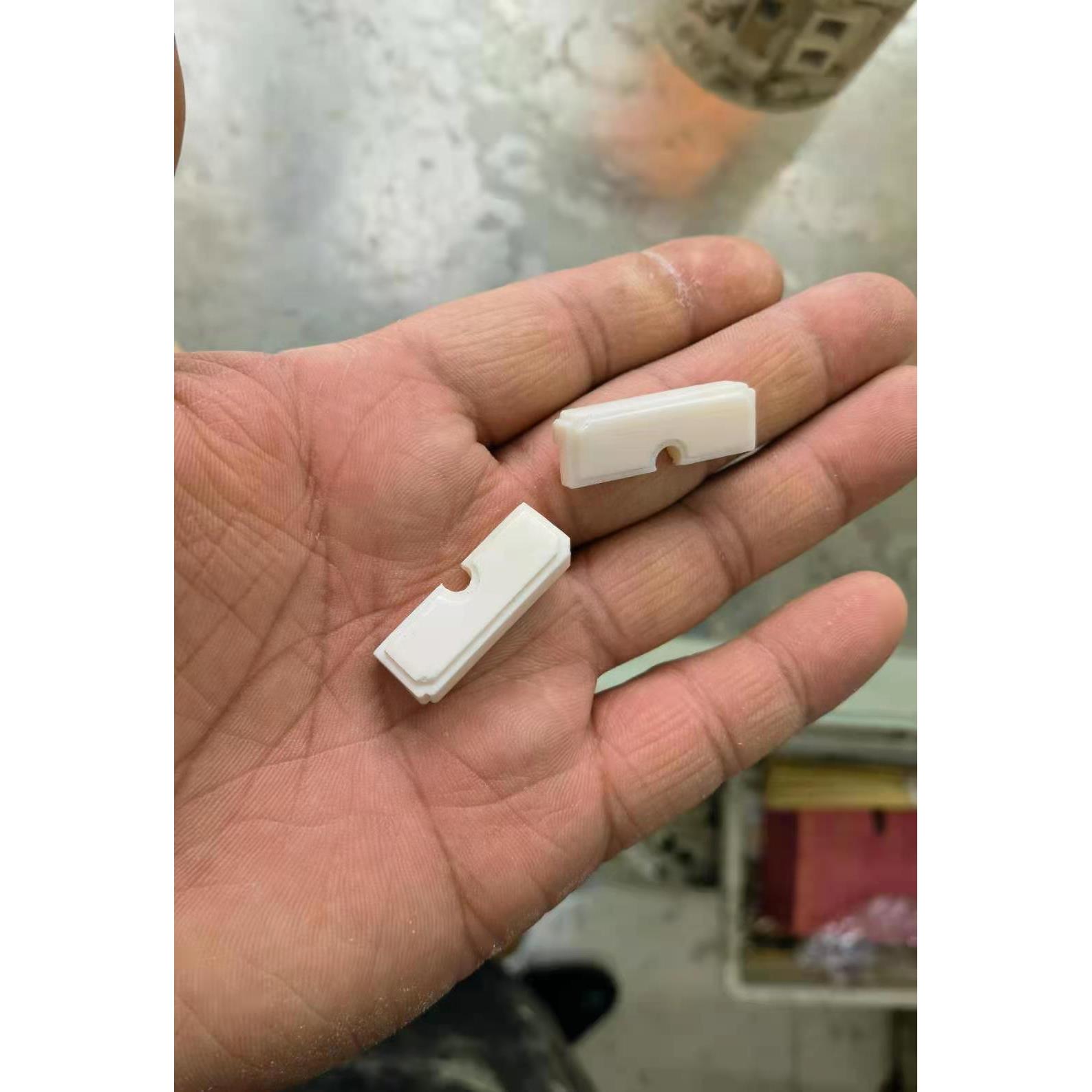 绣眼鸟笼配件 牛骨压板配件