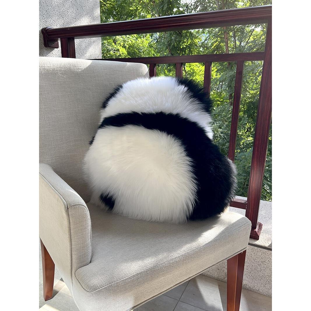 熊猫抱枕真羊毛萌兰沙发花花靠垫女生轻奢高级感可爱礼物客厅靠枕