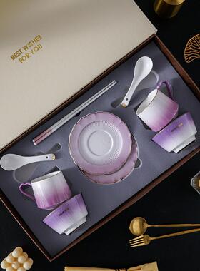 Staub搪瓷高端无障碍豪华婚礼礼品餐具实用的订婚礼物的朋友盘集