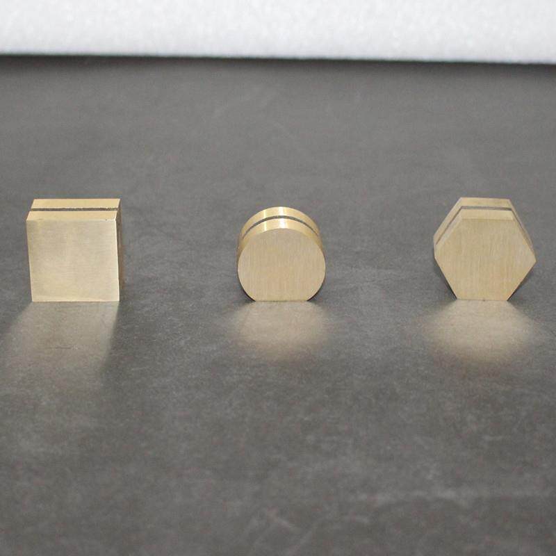 北欧黄铜名片架 桌面照片夹台卡展示架 标签价格座 留言夹便签夹