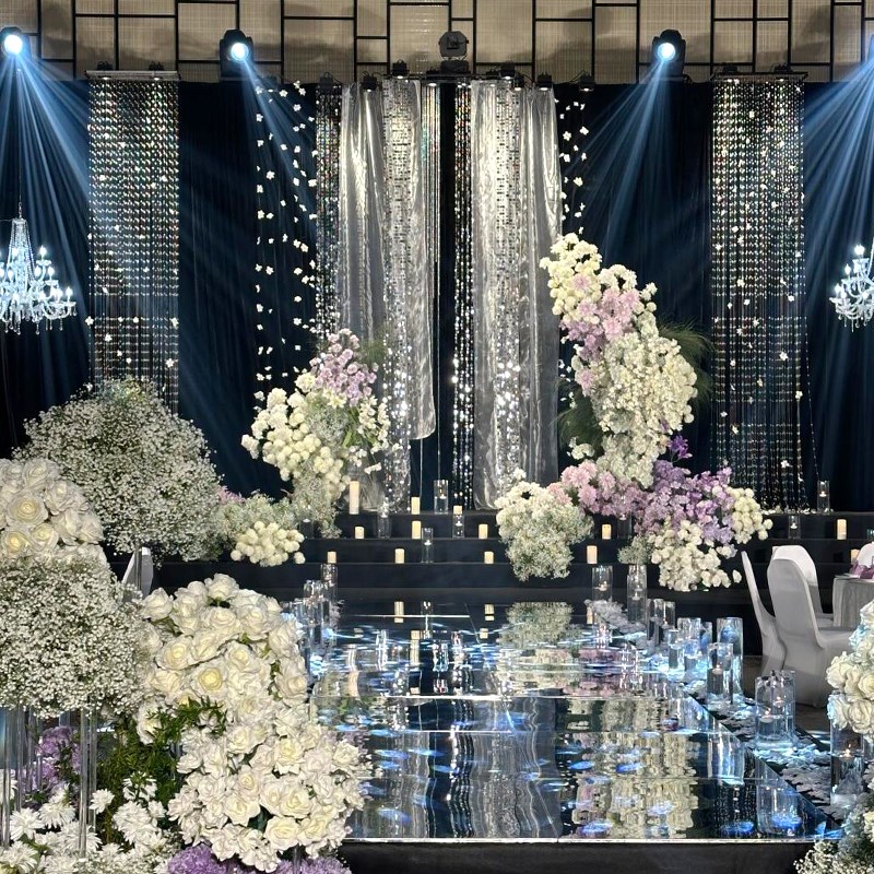 新款婚庆道具水晶珠帘隔断层架子婚礼堂吊顶线帘珠串布置铁艺支架