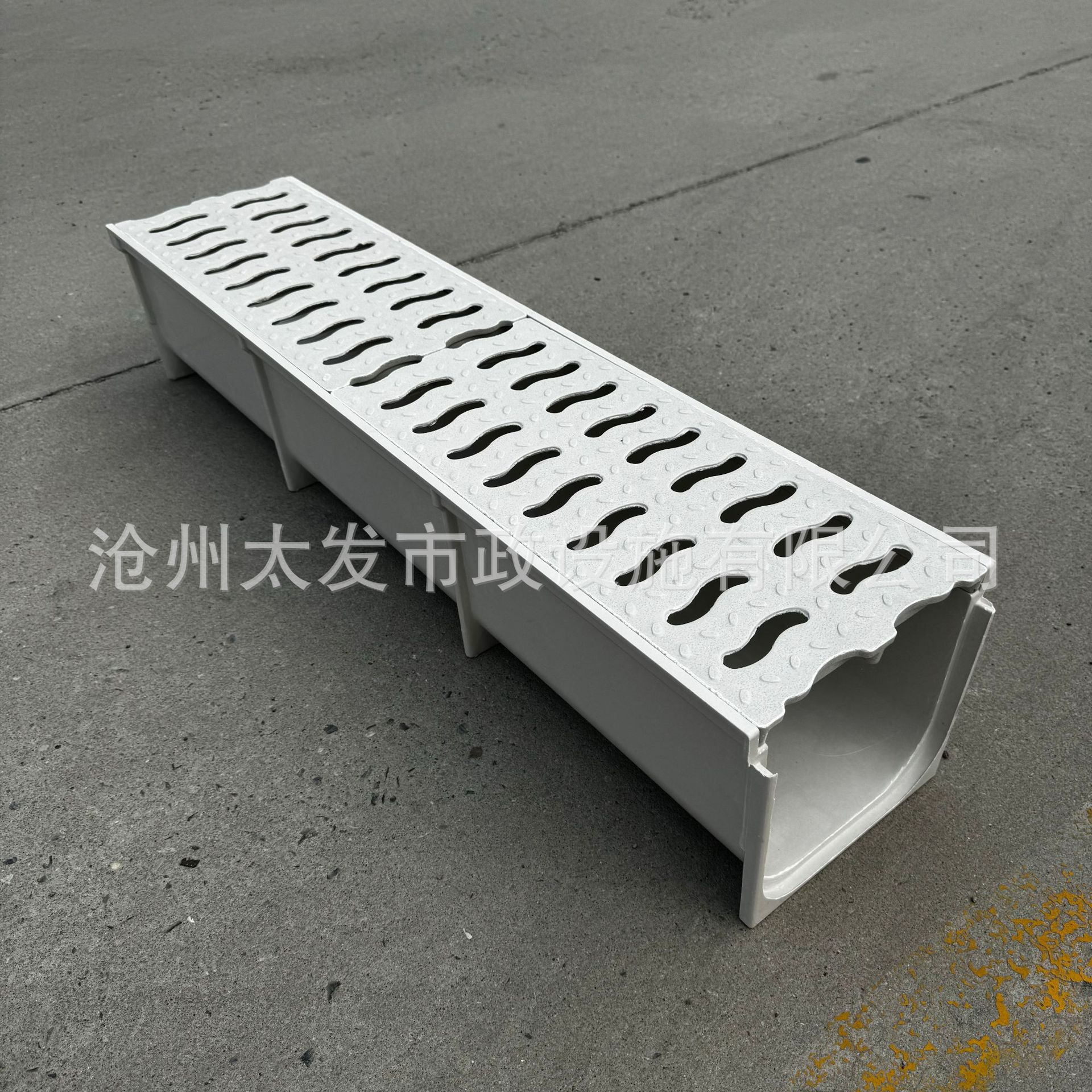 现货树脂排水沟下水道排水槽庭院地水沟U型沟槽成品排水沟U型槽