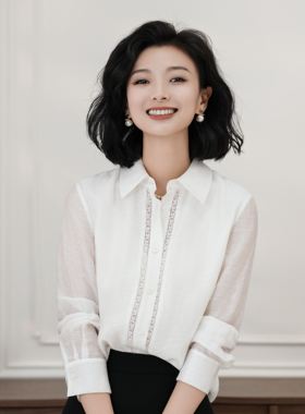 亚麻亲肤透气花边翻领白色衬衣女