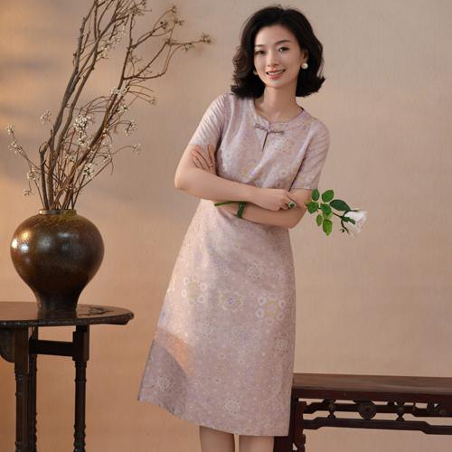 西子/【宝相如意】非遗交织宋锦八达晕新中式粉色连衣裙/CQTJ320