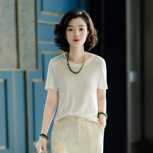 天丝羊毛混纺简约圆领短袖T恤女