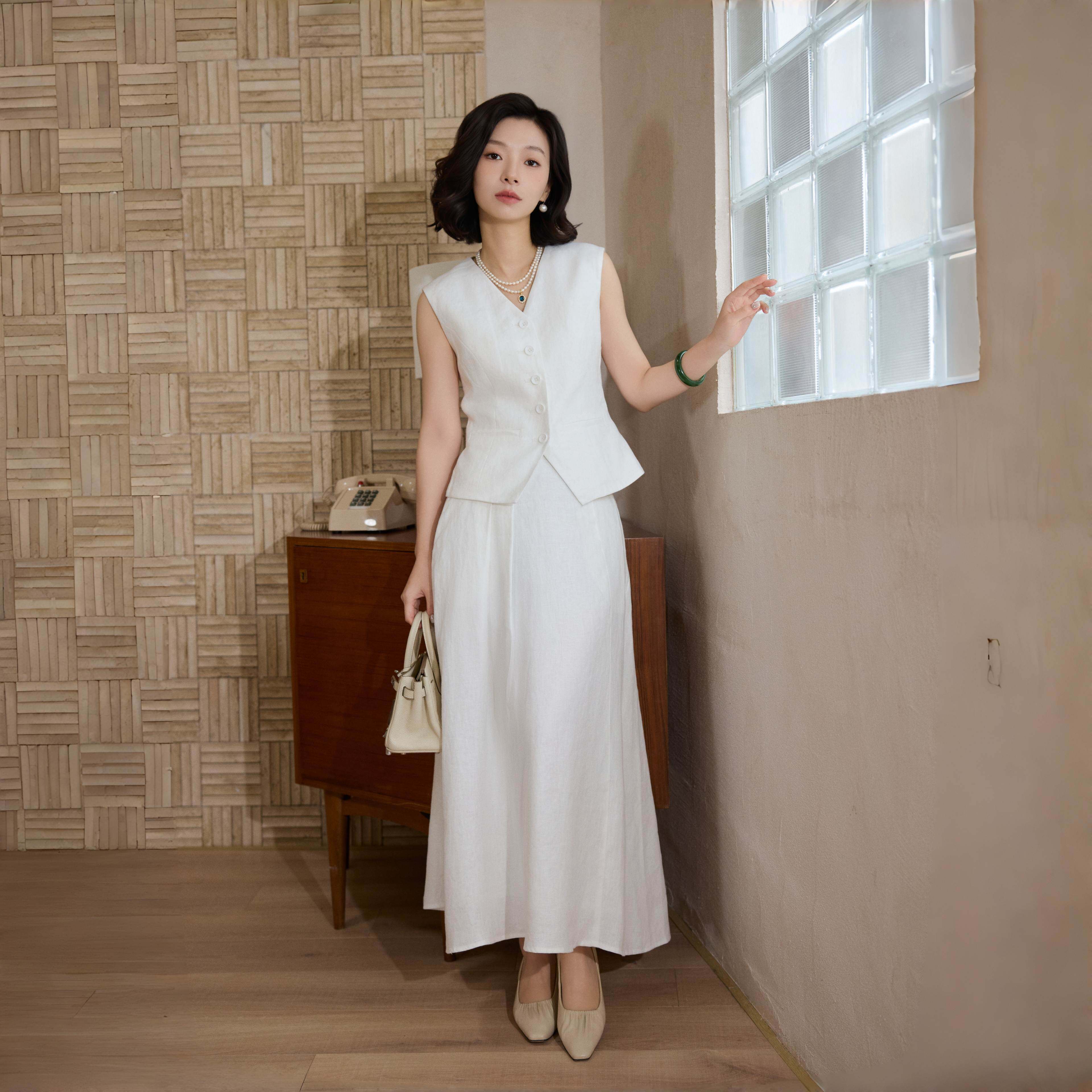 西子/【继承者】亚麻莱赛尔V领大摆收腰马甲半裙套装女/MJYF0655