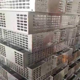新新304 316L精品不銹鋼板激光切割水箱盒子加工定做鈑金折彎焊品